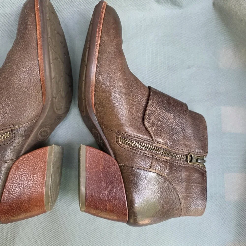Kork-Ease Size 8M Brown Ankle Boots Size Zip Buckle Shoes Leather Western - Picture 7 of 11